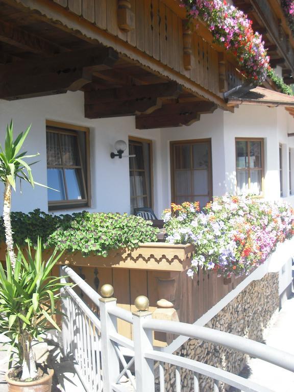 Landhaus Granat Mayrhofen Esterno foto
