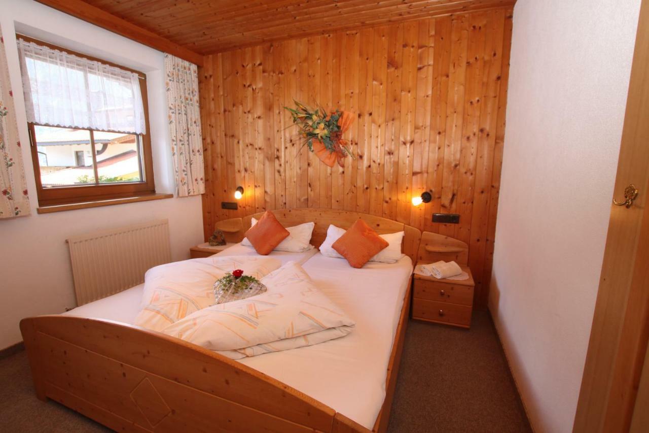 Landhaus Granat Mayrhofen Esterno foto